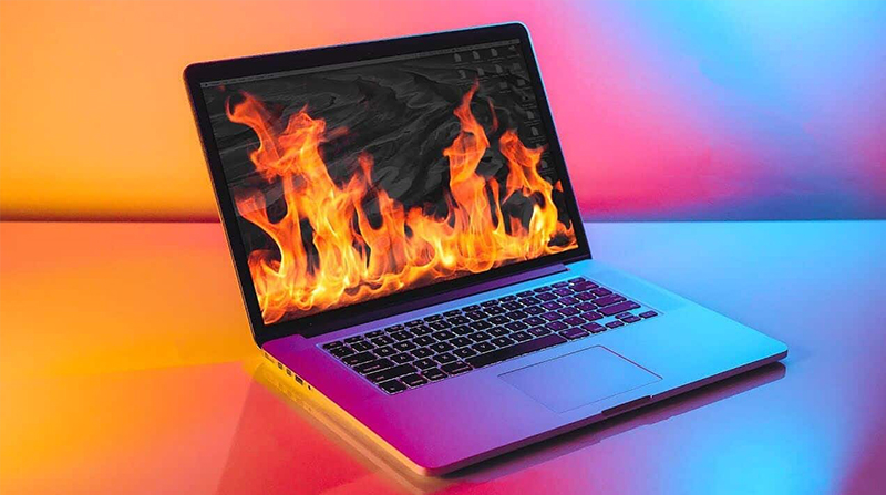 Một số mẫu laptop dùng lâu sẽ bị nóng máy