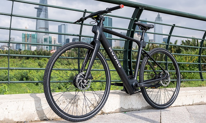 Xe đạp Hybrid sử dụng bộ phuộc nhún hơi có thể chịu lực tốt