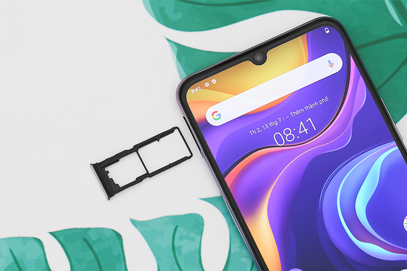 Vivo V20 sở hữu thiết kế mỏng đẹp mắt