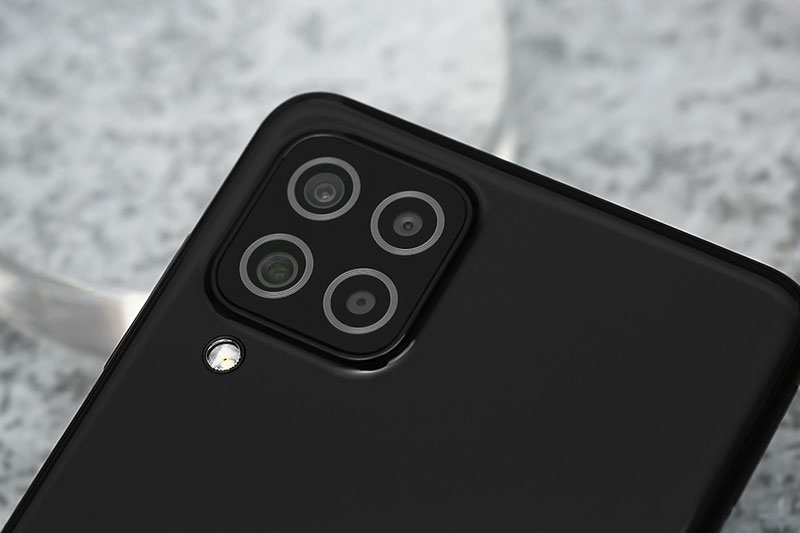 Cụm camera sau với nhiều tính năng cải tiện cho chất lượng hình ảnh tuyệt vời