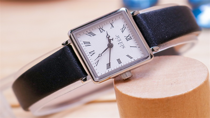 JULIUS 20 mm kính sapphire Nữ JS-031A màu đen