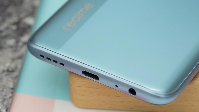 Realme 7 Pro được trang bị công nghệ sạc nhanh đẳng cấp