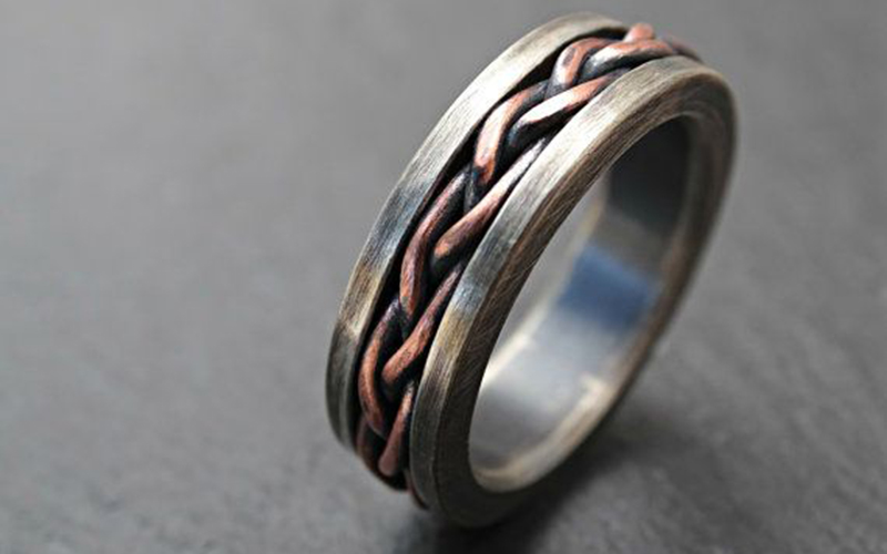 Bạn có thể lựa chọn loại nhẫn nhiều vòng phù hợp với phong cách của mình