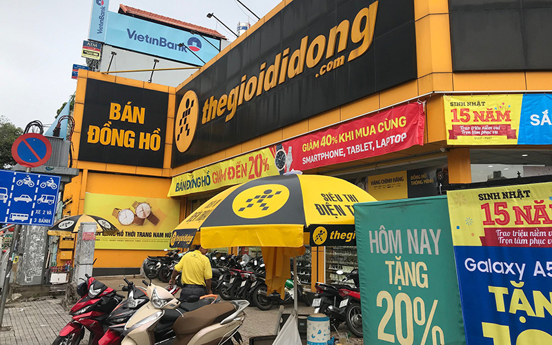 Chuỗi BlueJi ở các cửa hàng Thế Giới Di Động là một điểm bán trang sức chất lượng