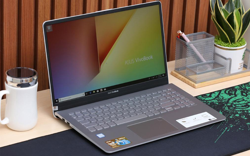 Laptop ASUS VivoBook thường có mức giá dao động từ 8 đến 33 triệu đồng