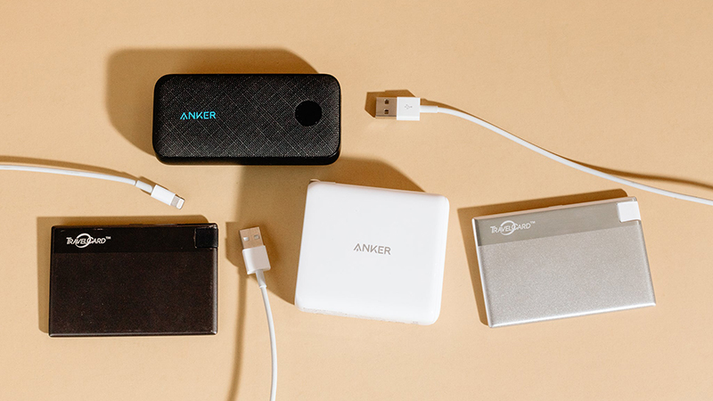 Thương hiệu của pin dự phòng là nơi bán sản phẩm là hai ưu tiên hàng đầu