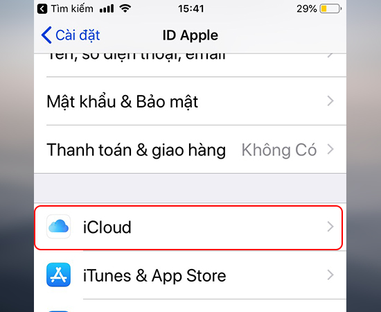 Bước 2: Tiếp theo bạn chọn iCloud.