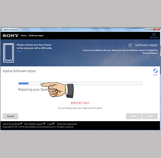 Xperia Companion tải gói firmware của máy về và tự tải vào máy Xperia