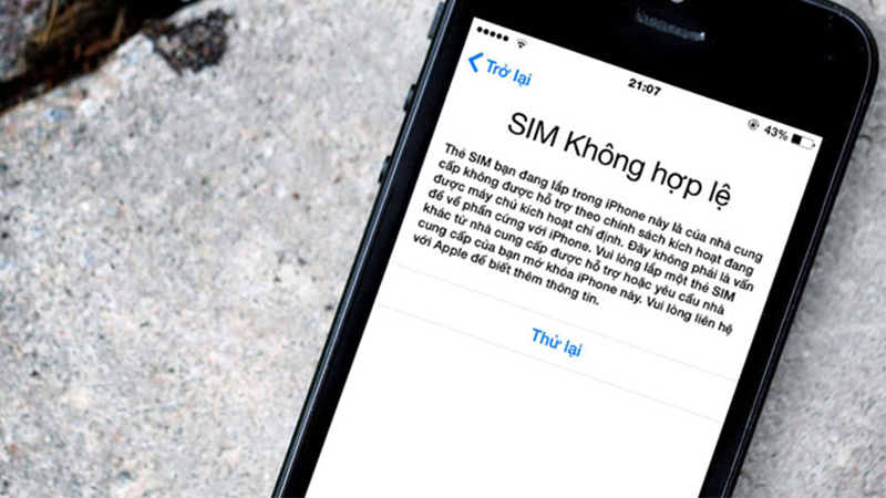 iPhone Lock không dùng được SIM Việt Nam