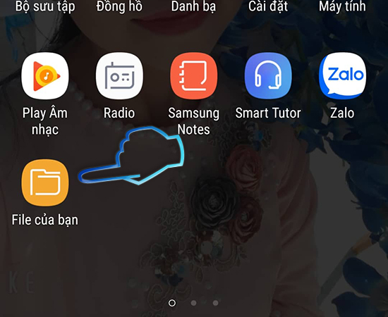 Bước 1 : Bạn vào File của bạn.