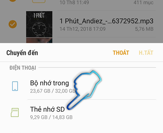 Bước 6 : Chọn thẻ nhớ/ SD card.
