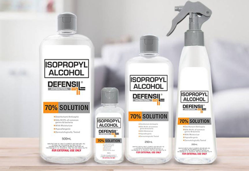 Isopropyl alcohol có tác dụng làm sạch ốp lưng bị ố vàng nhanh chóng và hiệu quả