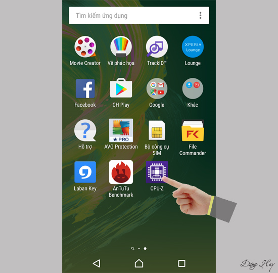 Bước 1: Tải ứng dụng CPU-Z trên CH Play. Sau khi tải về mở ứng dụng lên.