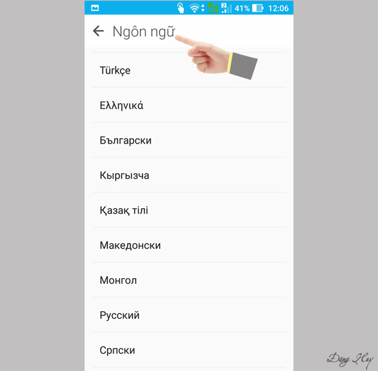 Tìm ngôn ngữ yêu thích và chọn làm ngôn ngữ máy.