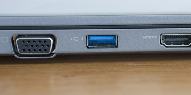 Ưu điểm của công VGA