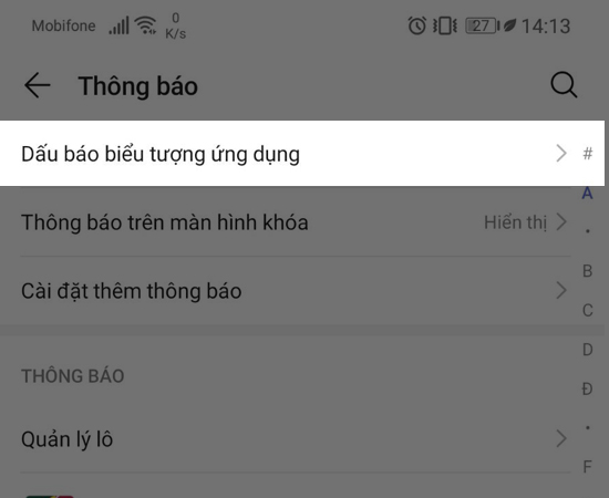Bước 3: Tại đây, bạn chọn Dấu báo biểu tượng ứng dụng.