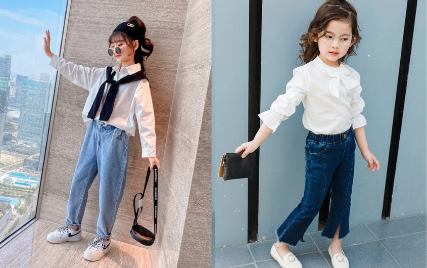 Quần jeans phối với áo sơ mi bé gái