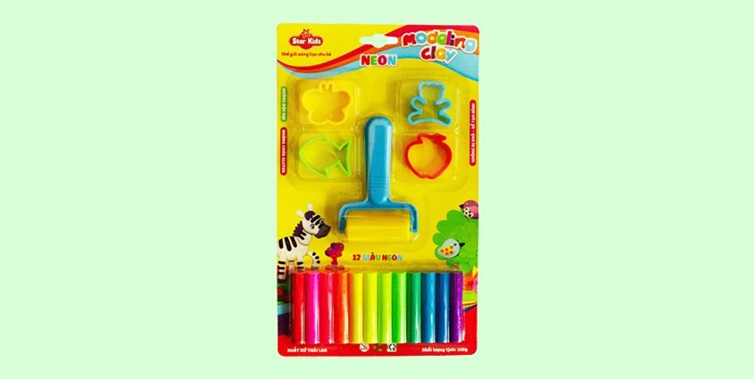 Bộ đồ chơi đất nặn 150g 12 màu và 5 dụng cụ Star Kids K-150/12C/5T