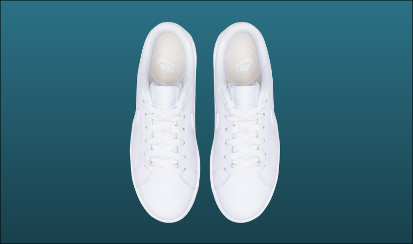 Giày Lifestyle Nữ Nike Court Royale 2 CU 9038 làm từ chất liệu 93% da hạn chế bấm bẩn