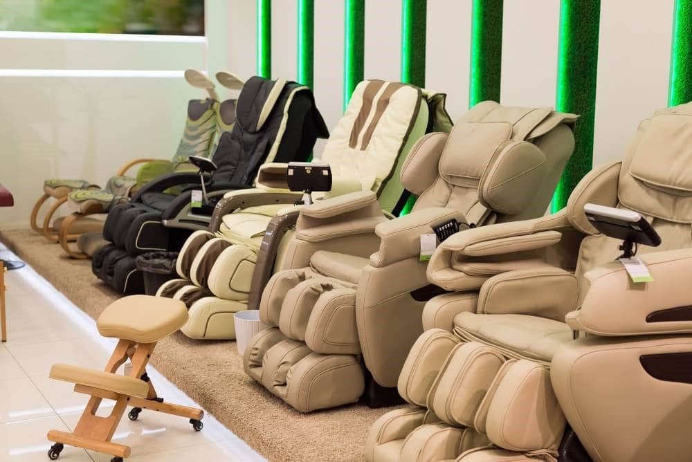 Shop selling infrared thermal massage chairs