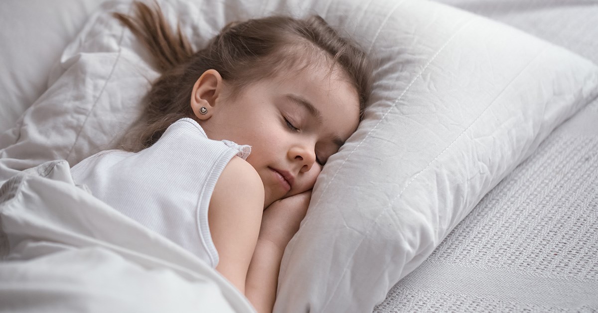 Làm thế nào để đưa trẻ mới biết đi vào giấc ngủ ?