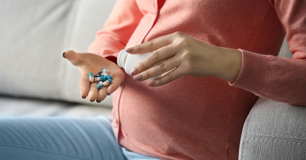 Bà bầu uống thuốc cảm được không ? Gợi ý những loại thuốc cảm cho bà bầu