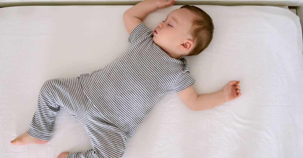 Những vật dụng quen mặt tưởng tốt nhưng liên quan đến nguy cơ đột tử ở trẻ sơ sinh