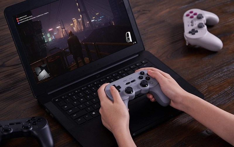 Gamepad chơi trên laptop