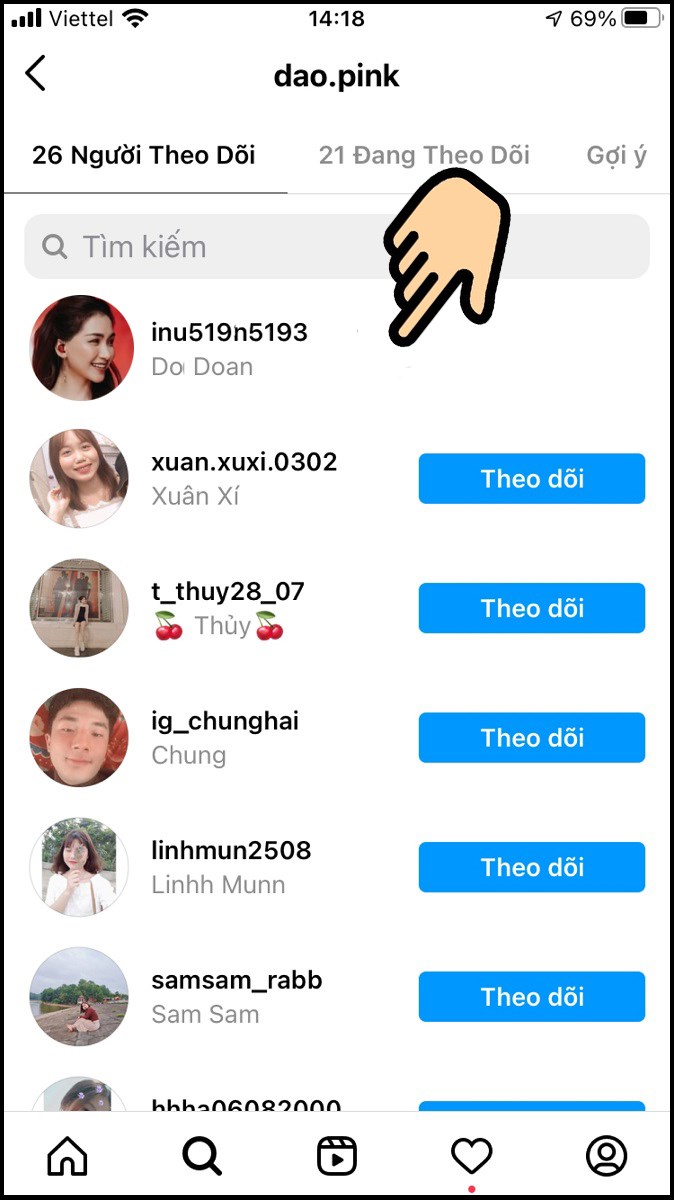 Kéo chuột xuống để xem chi tiết những người follow