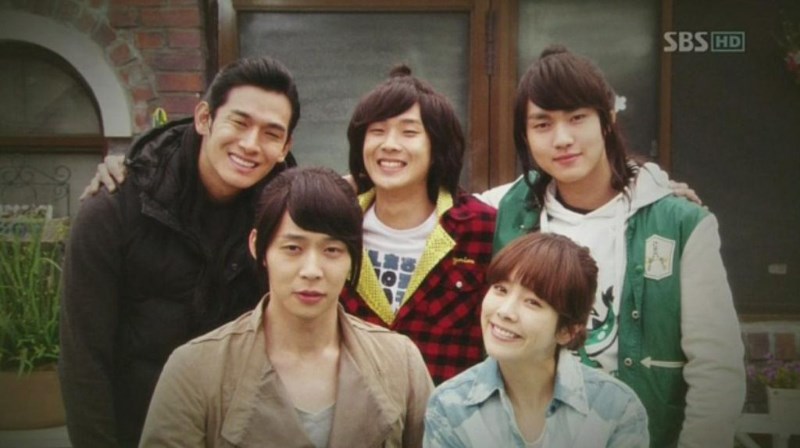 Rooftop Prince (Hoàng Tử Gác Mái)