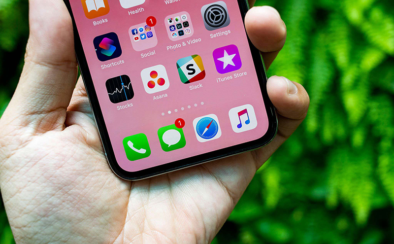 di chuyển, sắp xếp nhiều icon app c&ugrave;ng l&uacute;c tr&ecirc;n iPhone