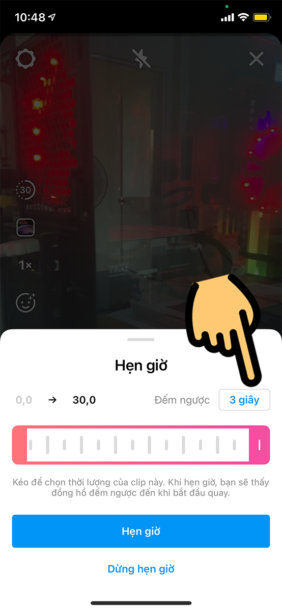  Để hẹn giờ bắt đầu quay