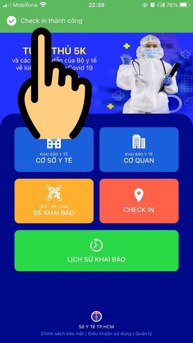 Nhận th&ocirc;ng b&aacute;o check in th&agrave;nh c&ocirc;ng