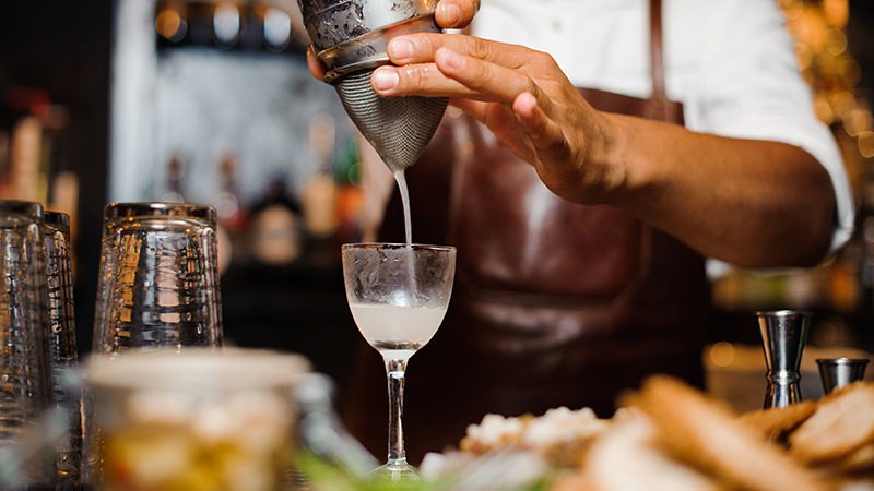 Những kỹ năng cần thiết của một Bartender