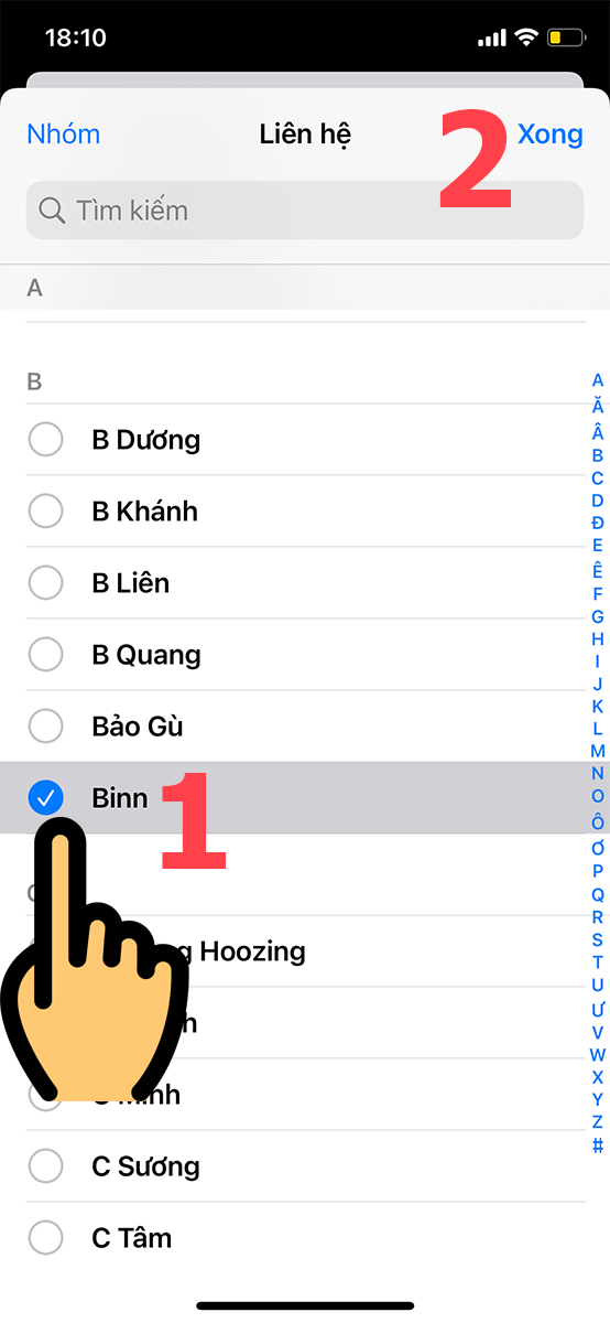 Chọn một hoặc nhiều người bạn muốn nhận thông báo và nhấn Xong