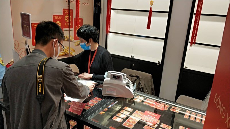Mua vàng ngày vía thần Tài