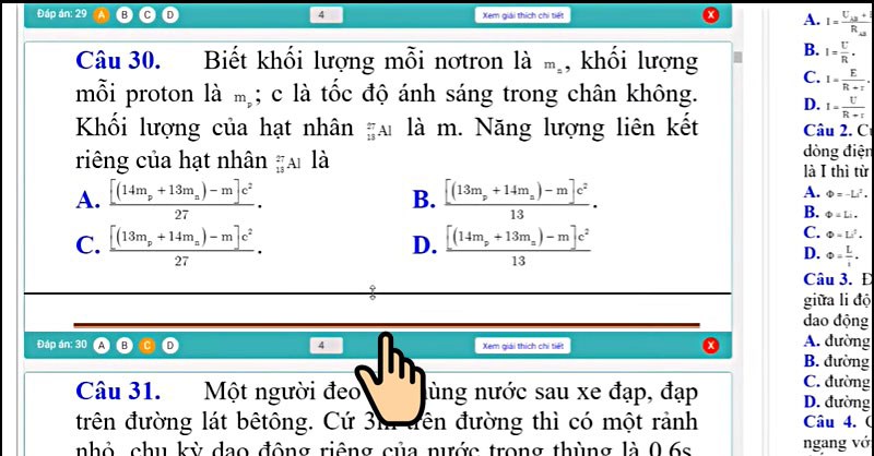 Kéo thanh câu hỏi lên xuống để điều chỉnh khoảng cách giữa các câu hỏi bằng cách 