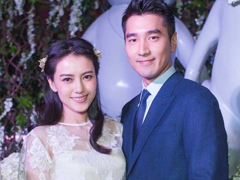 Cặp đôi Cao Viên Viên và Triệu Hữu Đình 