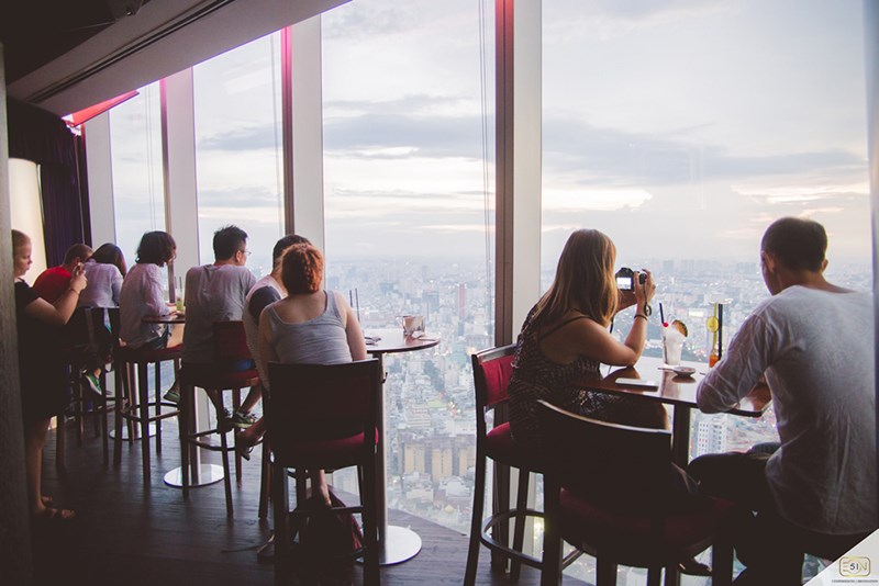 Hình ảnh. Bar Eon 52 Heli được thiết kế phù hợp cho những cặp đôi