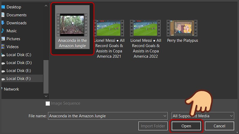Chọn video rồi chọn Open