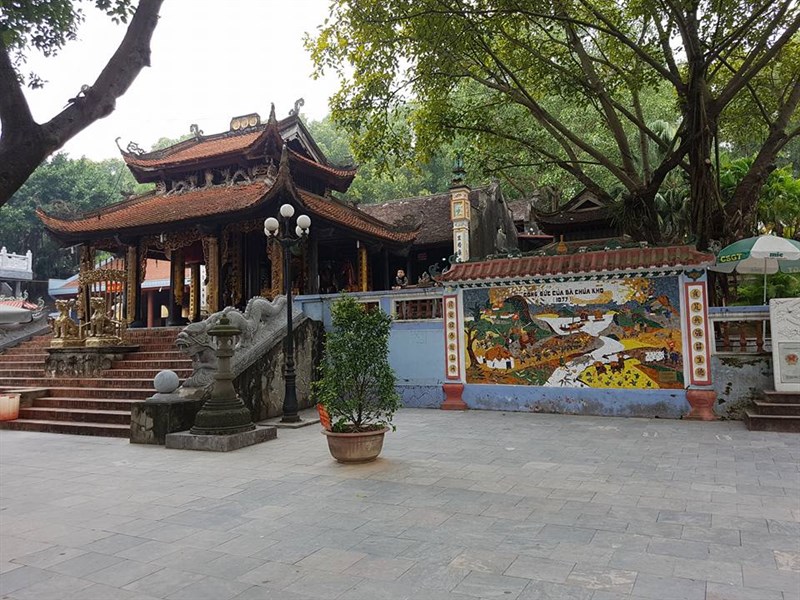 Không gian Đền Bà Chúa Kho trang nghiêm thanh bình
