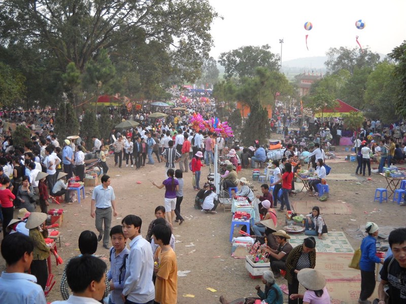 Hội Lim Tiên Du thu hút rất nhiều khách du lịch đến thăm hằng năm