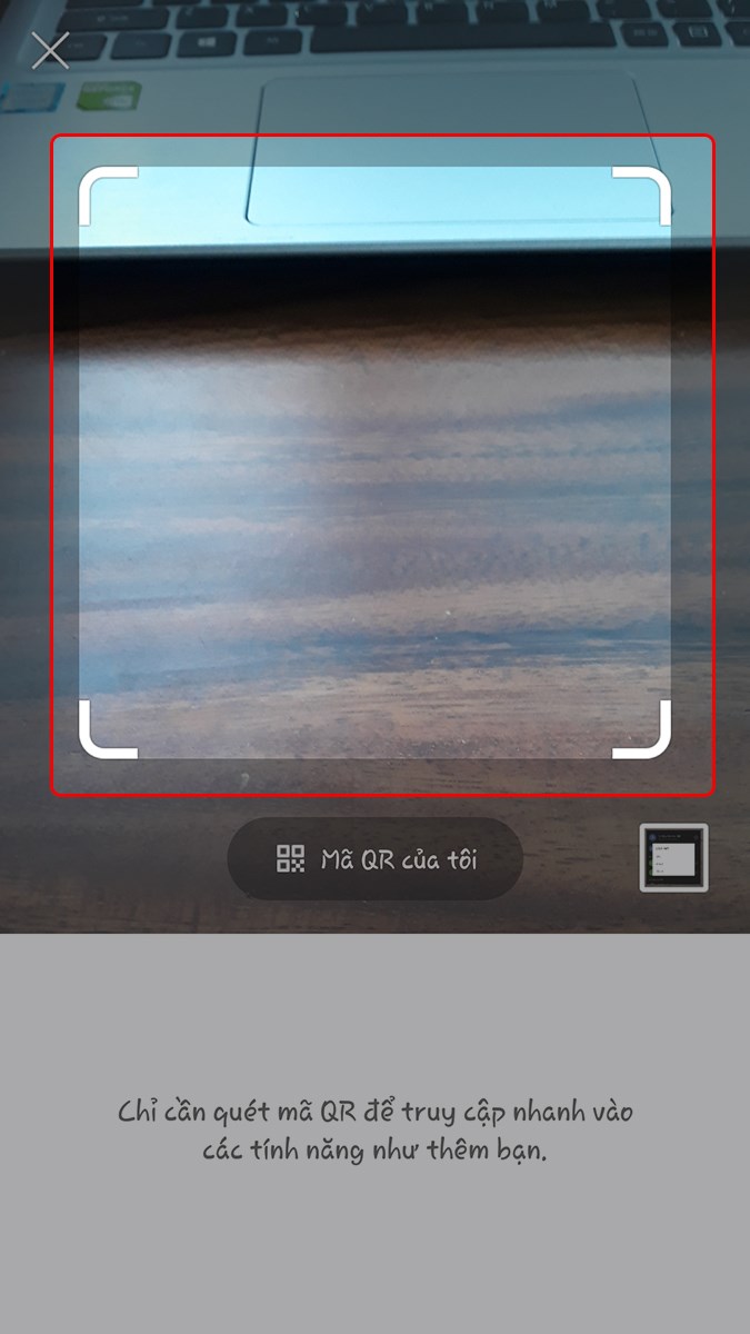 Quét mã QR của bạn bè để kết bạn với họ