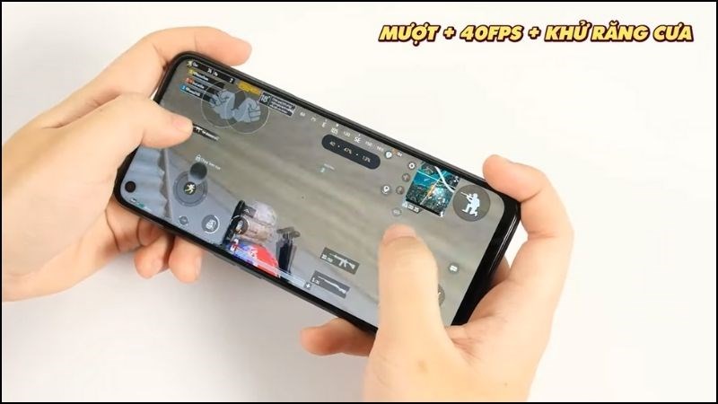 Kh&aacute; tiếc khi Realme 9 Pro vẫn chưa đ&aacute;p ứng 60 FPS khi chơi PUBG
