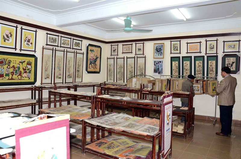 Khu trưng bày những tác phẩm tranh Đông Hồ