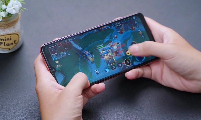 Li&ecirc;n Qu&acirc;n Mobile