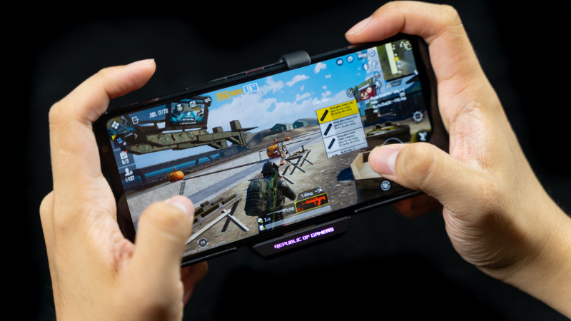 Trang bị n&uacute;t bấm vật l&yacute;