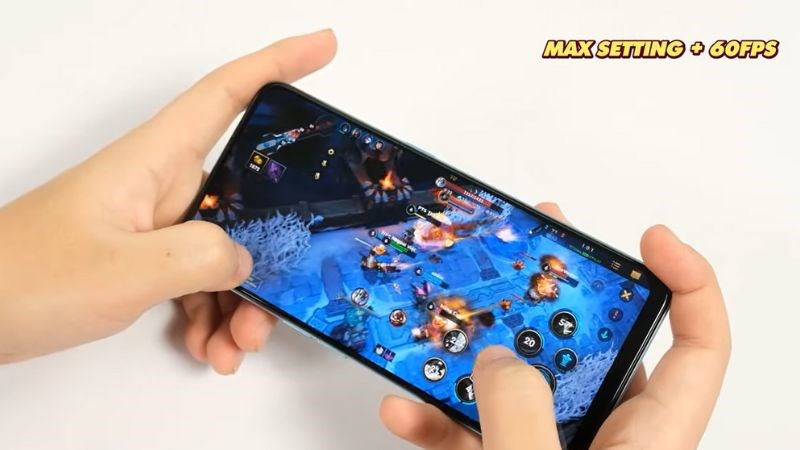 Realme 9 Pro+ thoải mái max setting với game Tốc Chiến Realme 9 Pro+ thoải mái max setting với game Tốc Chiến