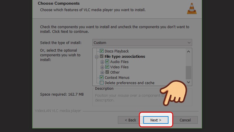 Chọn một số tính năng của VLC Media Player mà bạn muốn cài đặt và bỏ kiểm tra những thành phần không cần thiết, nhấn Next