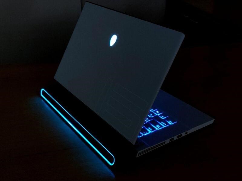 Laptop Dell Gaming Alienware m15 R6 (P109F001DBL)